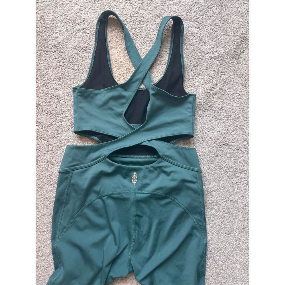 Free People Movement Back It Up One-piece Jumpsuit Sculpting XS Yoga Bodysuit Pa - Picture 8 of 9